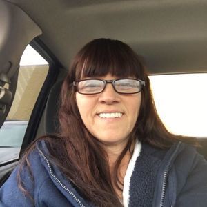 Meet your Posher, Evelyn